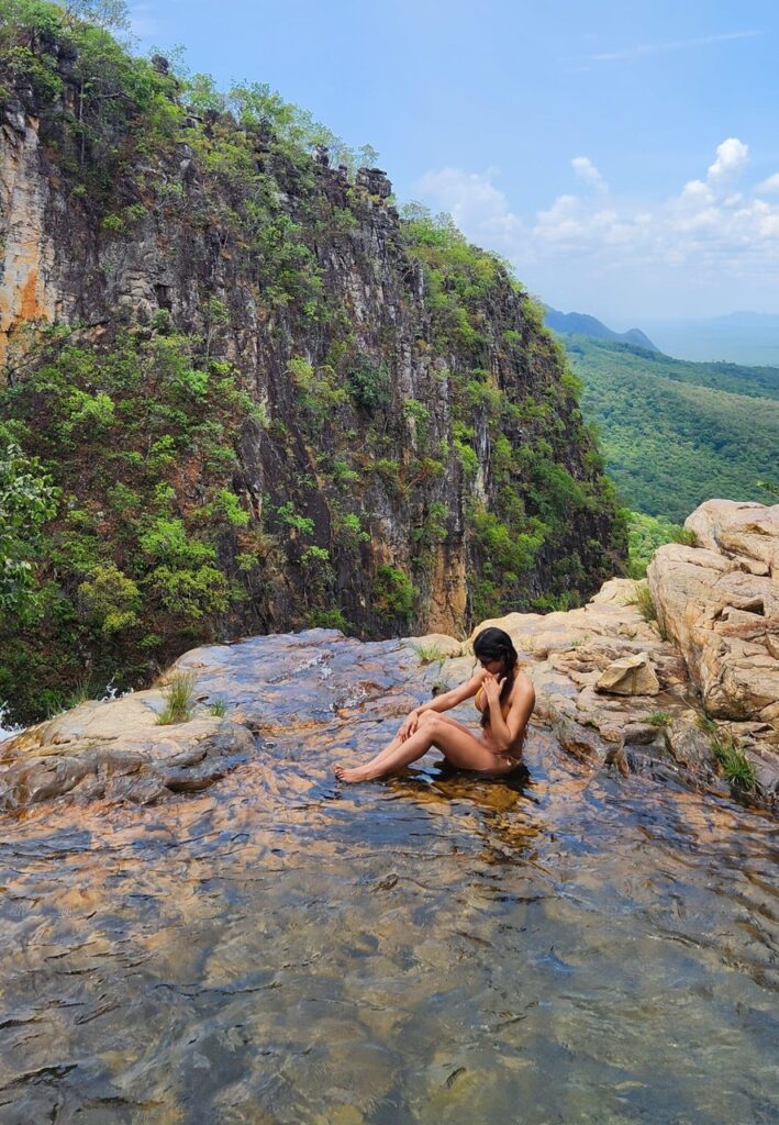 Cachoeira de borda infinita no Complexo do Canjica