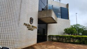 Polícia Civil para tirar o passaporte de bebê